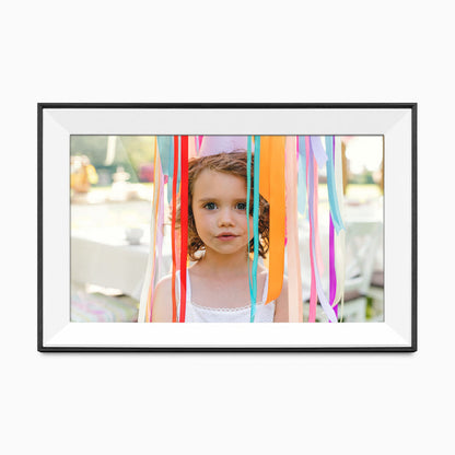Aluratek 10.1 Inch Digital Photo Frame Front View