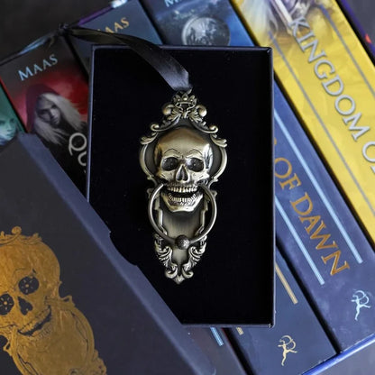 Throne of Glass Mort Door Knocker Ornament made of antique brass-plated zinc—functioning rink knocker—black ribbon hanger
